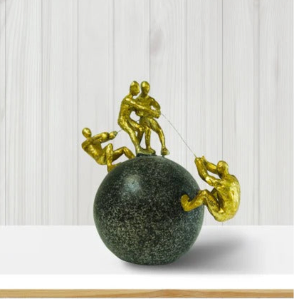 Ball of Strength Showpiece