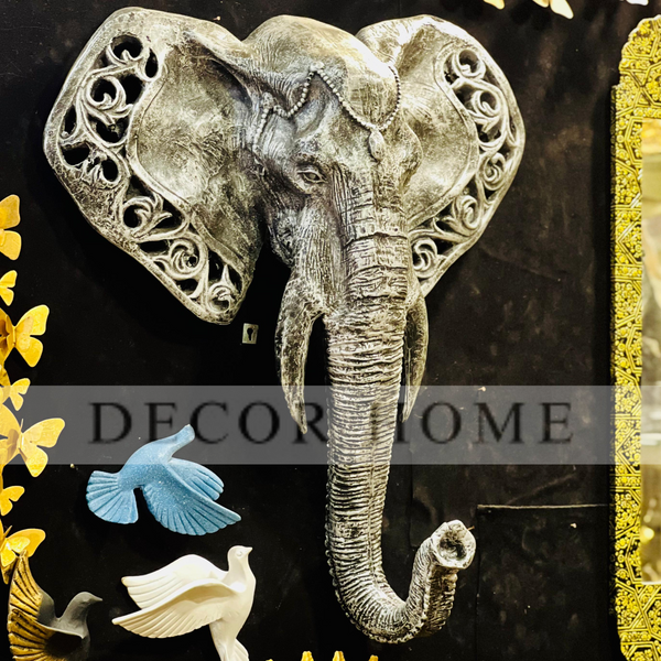 Regal Trunk Wall Accent