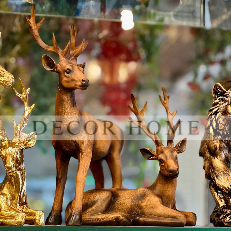 Deer Figurine Lawn Ornament Sculpture