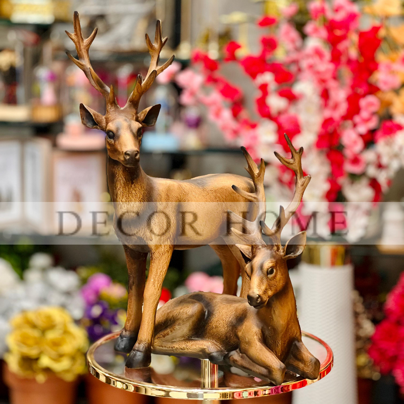 Deer Figurine Lawn Ornament Sculpture