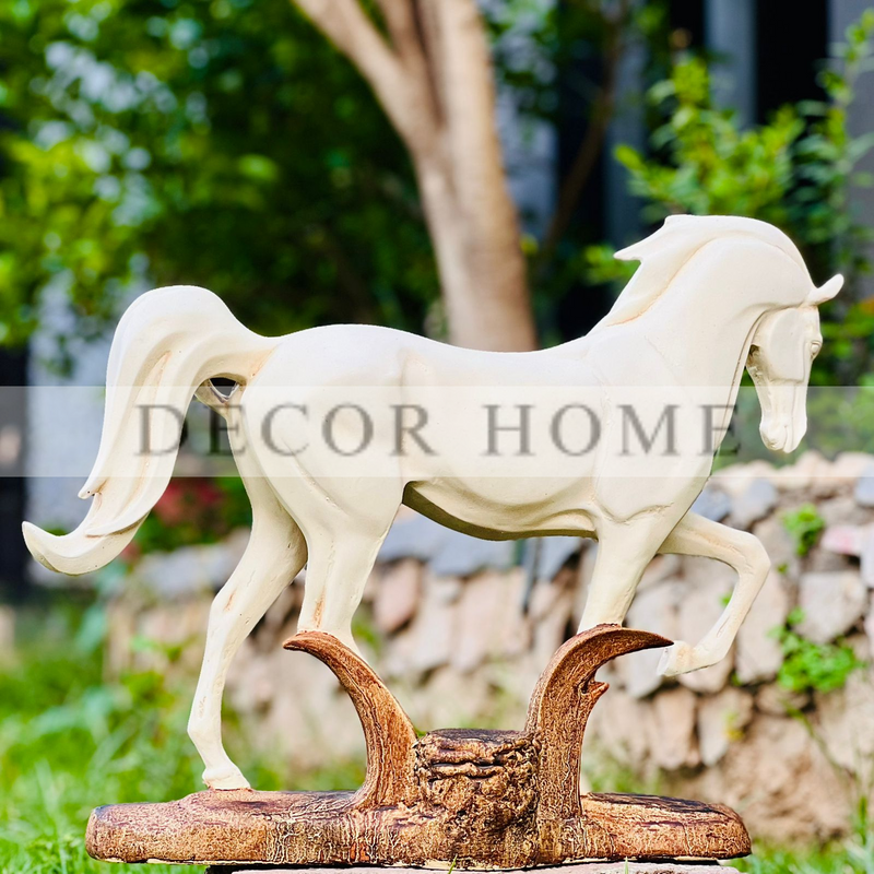 Premium Horse Statue