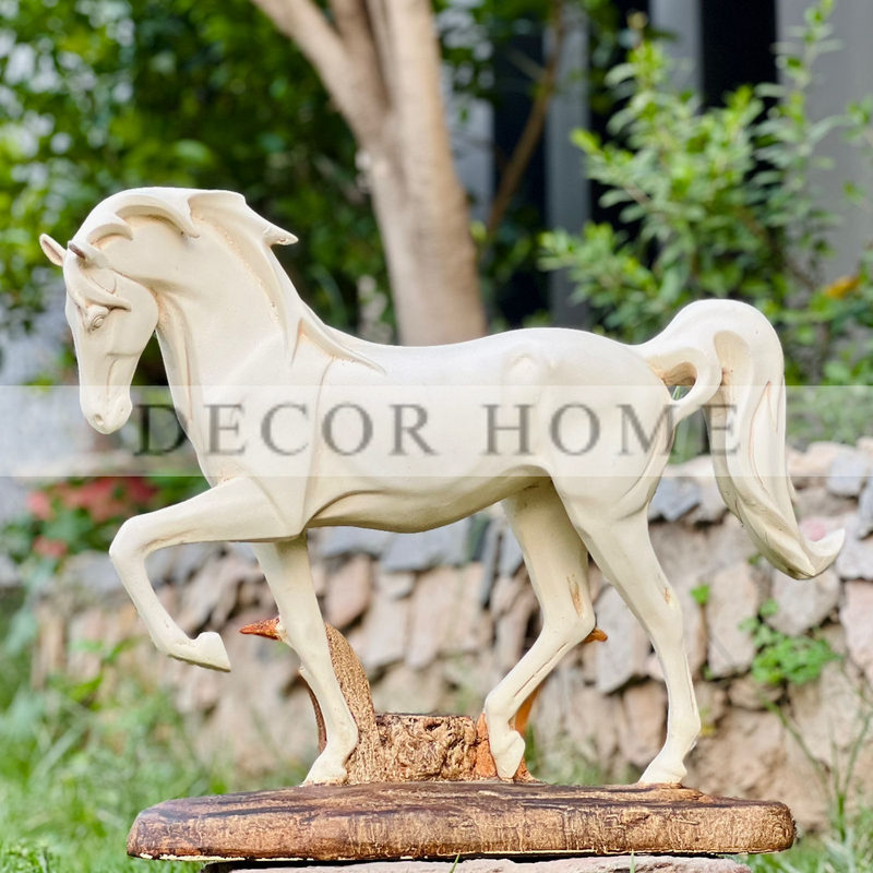 Premium Horse Statue