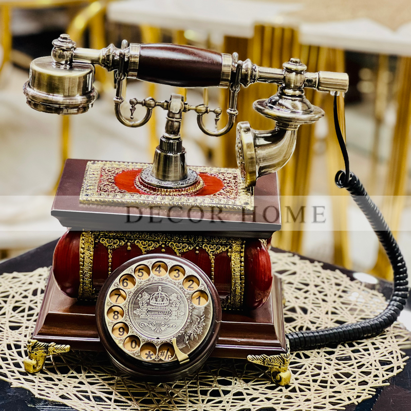 Retro Rotatory Dial with Radial Royal Telephone Decor