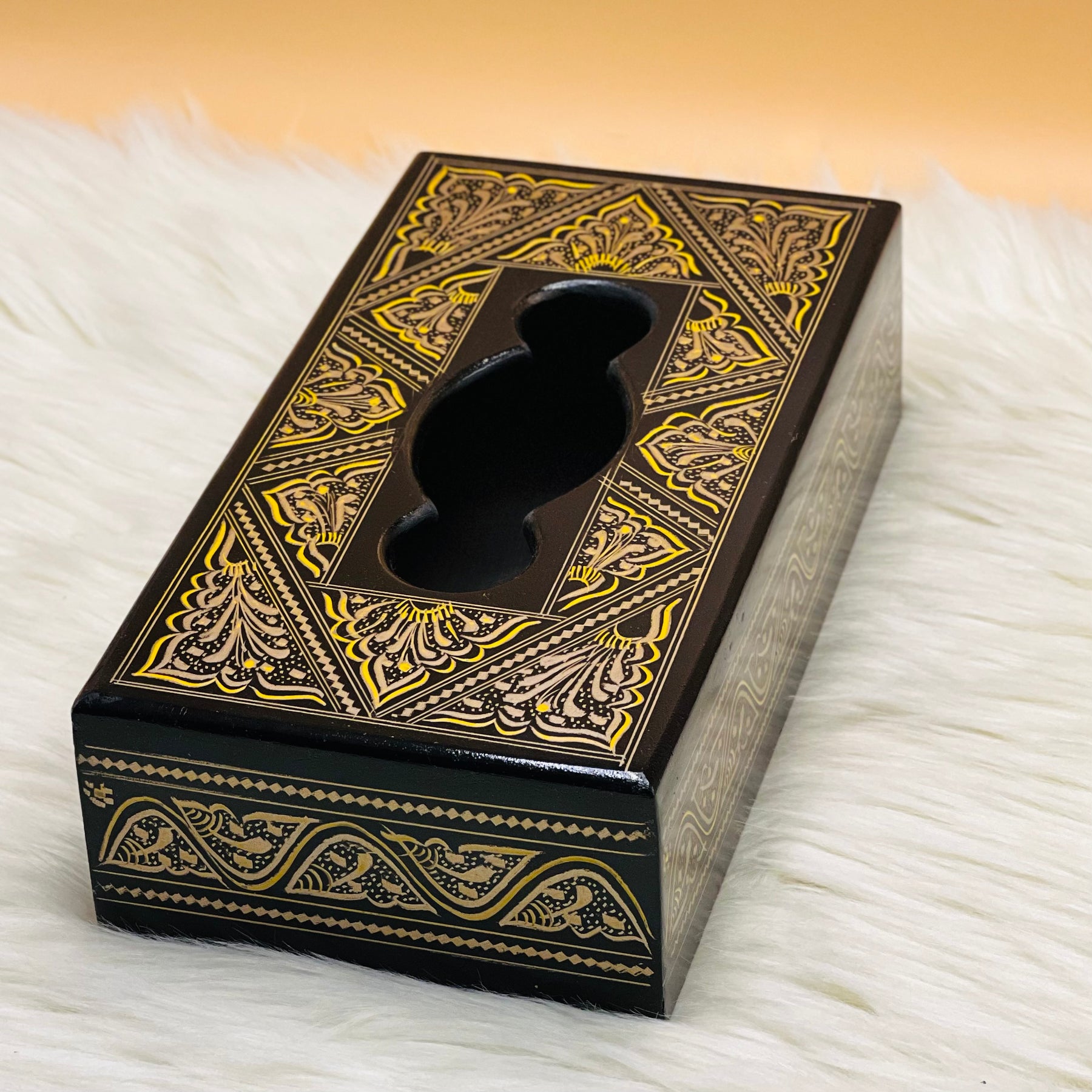 Laquer Art Tissue Box