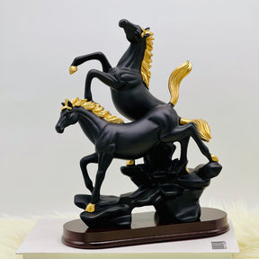 Classic Matte Horse Statue