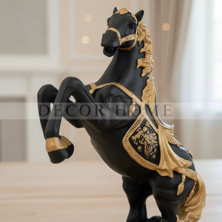 Antique Majesty Horse Statue