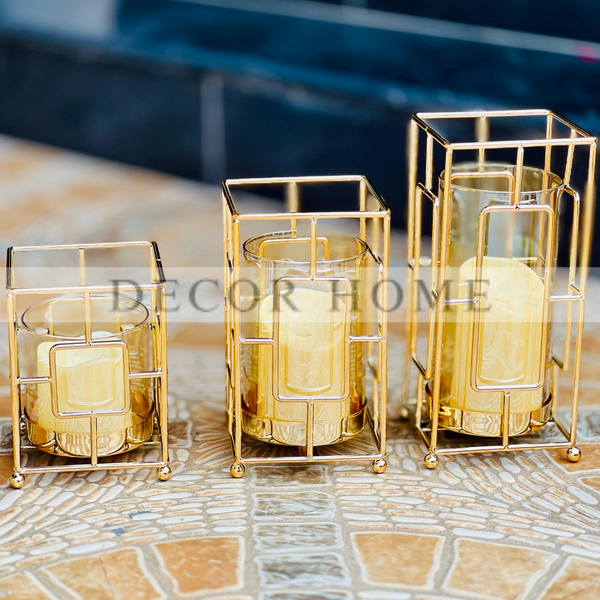 Imported Hurricane Lantern Candle Stand( Set Of 3)