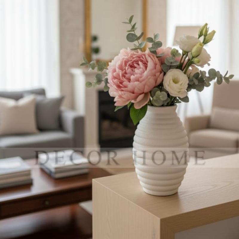 Obsidian Ripple Vase