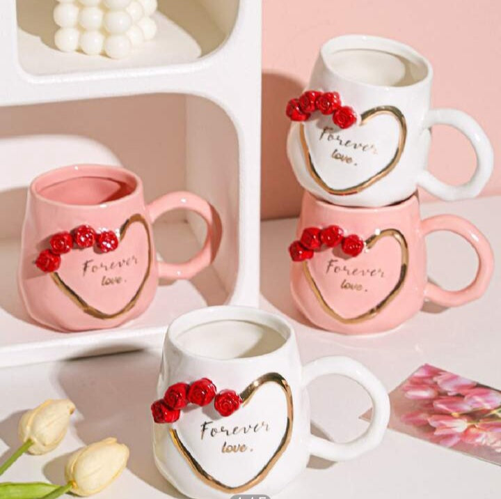 1Pc Ceramic Cup With Heart Design