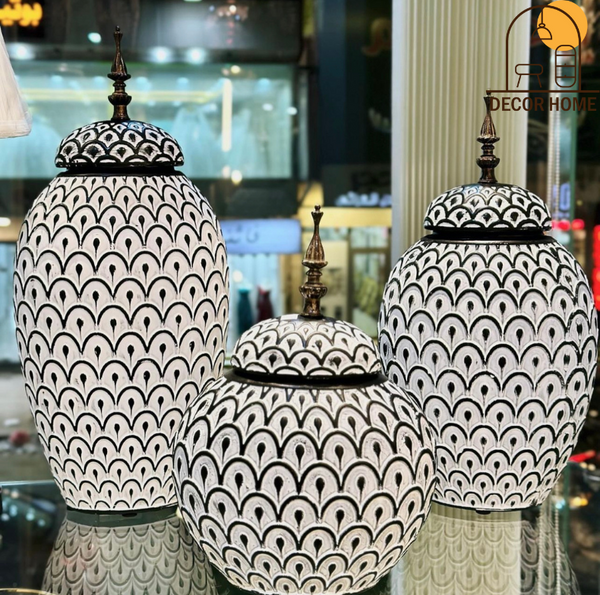 Antique Naqshi Vases