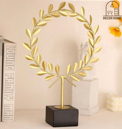 Marble Laurel Wreath Decor Ornament