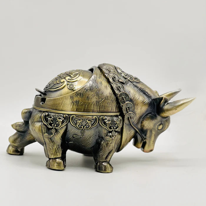 Metallic Big Bull Ashtray