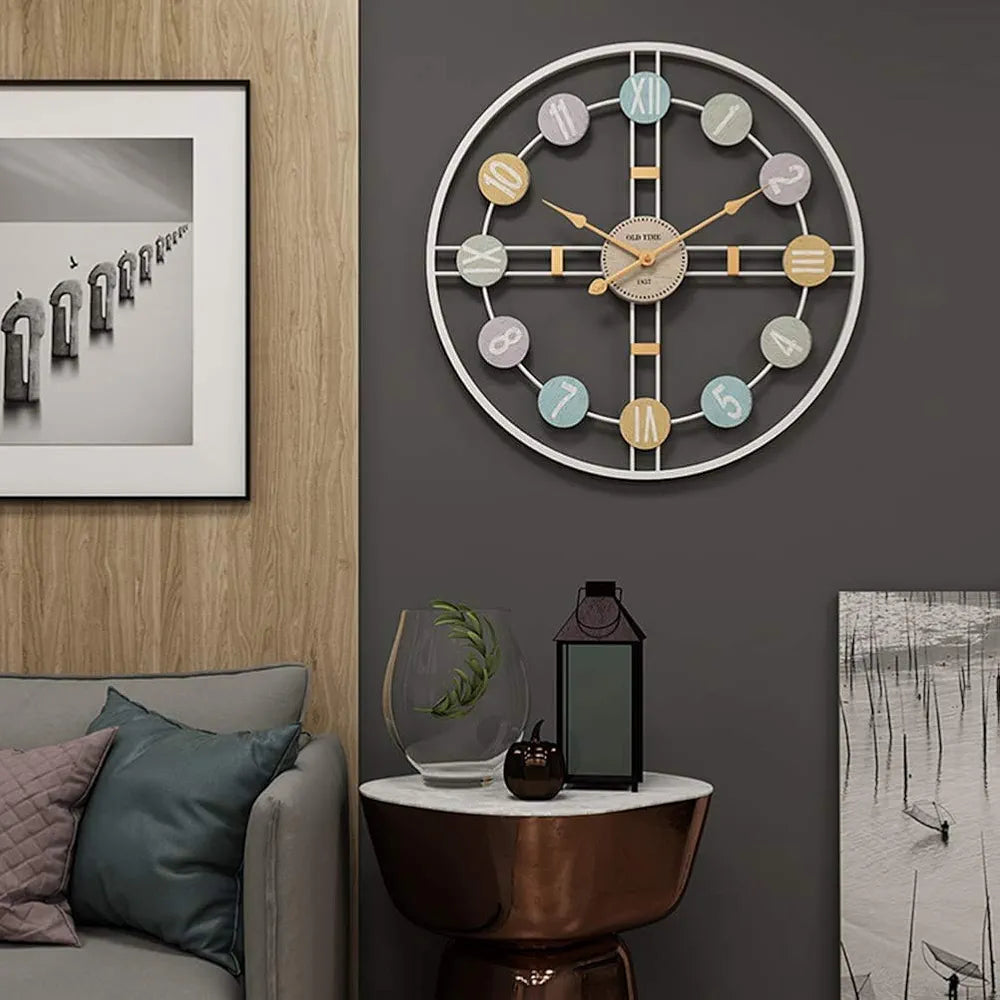 Round Wall Clock