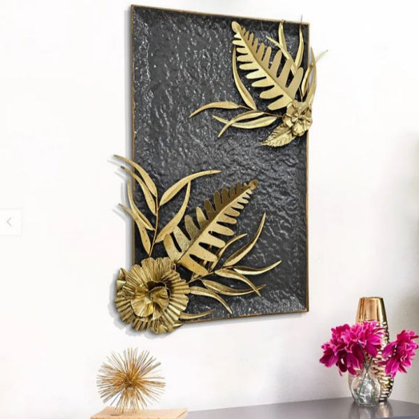 Metallic Wall Art Motive