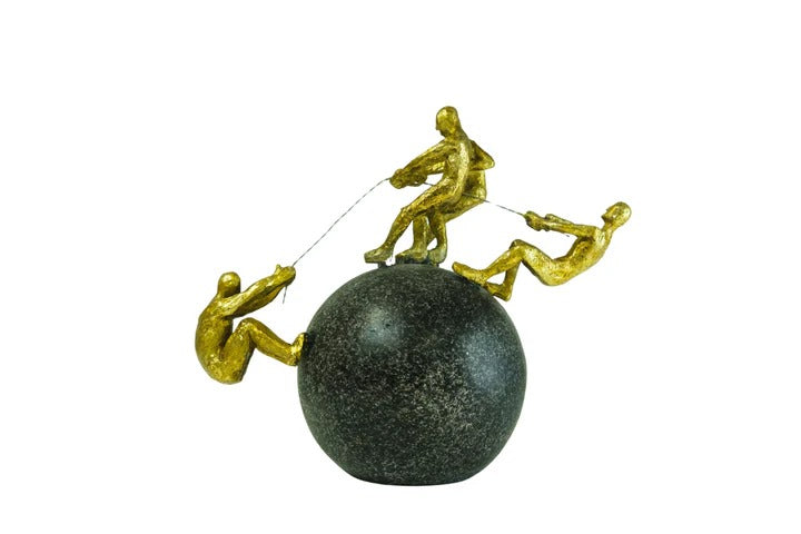 Ball of Strength Showpiece