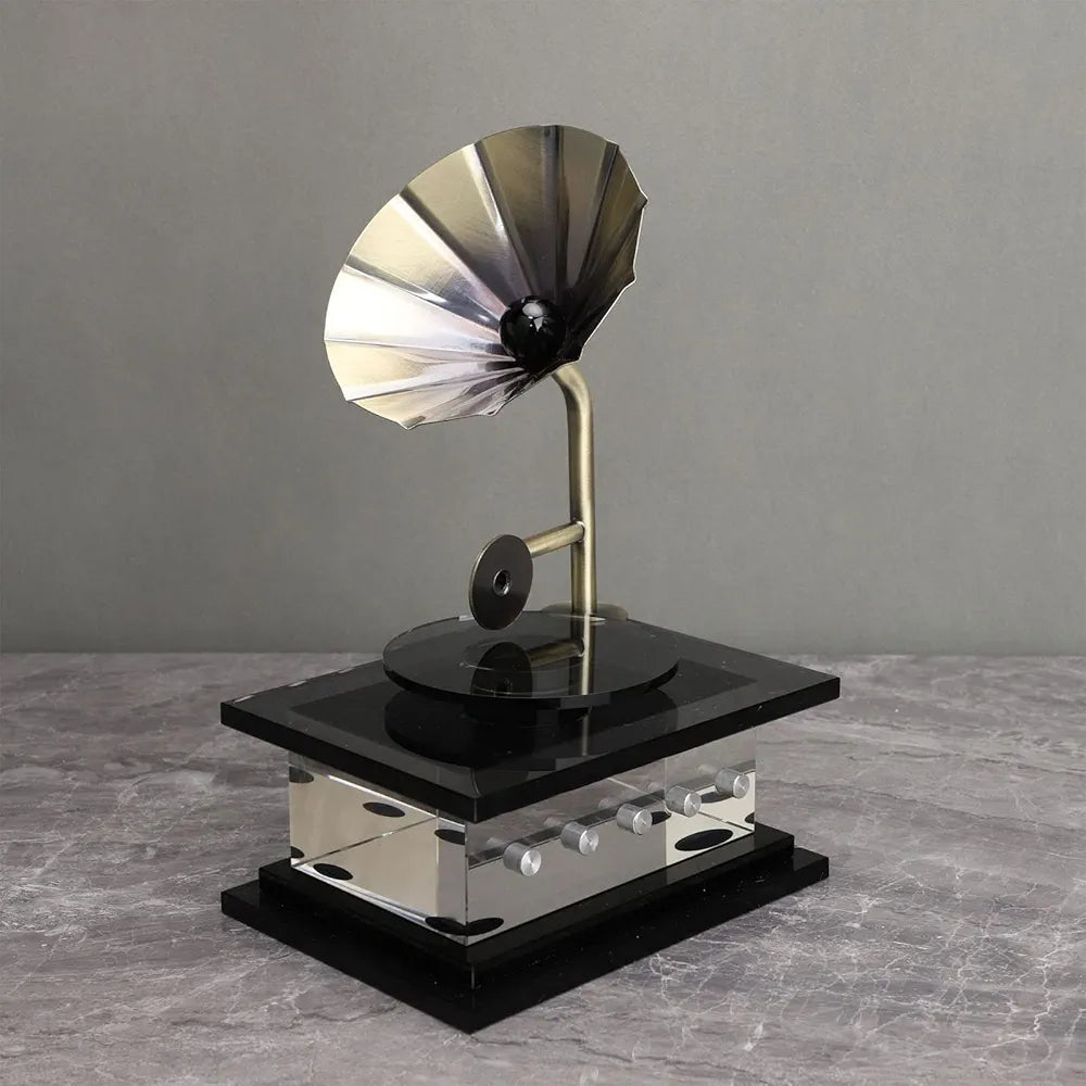 Retro Classic Style Phonograph