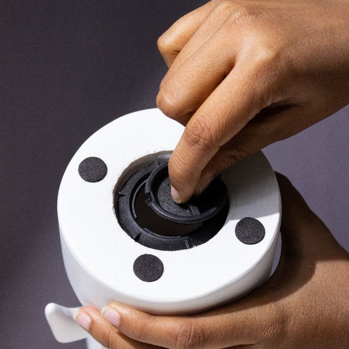 1 Pc Chasing Stardust Spacecraft Sculpture And Money Bank