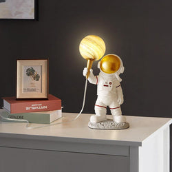 Astronaut Children's Room Decor Table Lamp