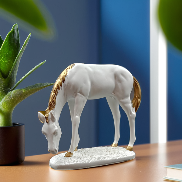 Polyresin White Horse Idol Statue