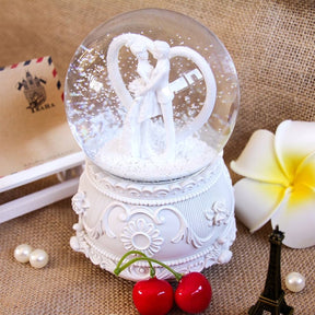 Musical Snow Couple Globe Ornament