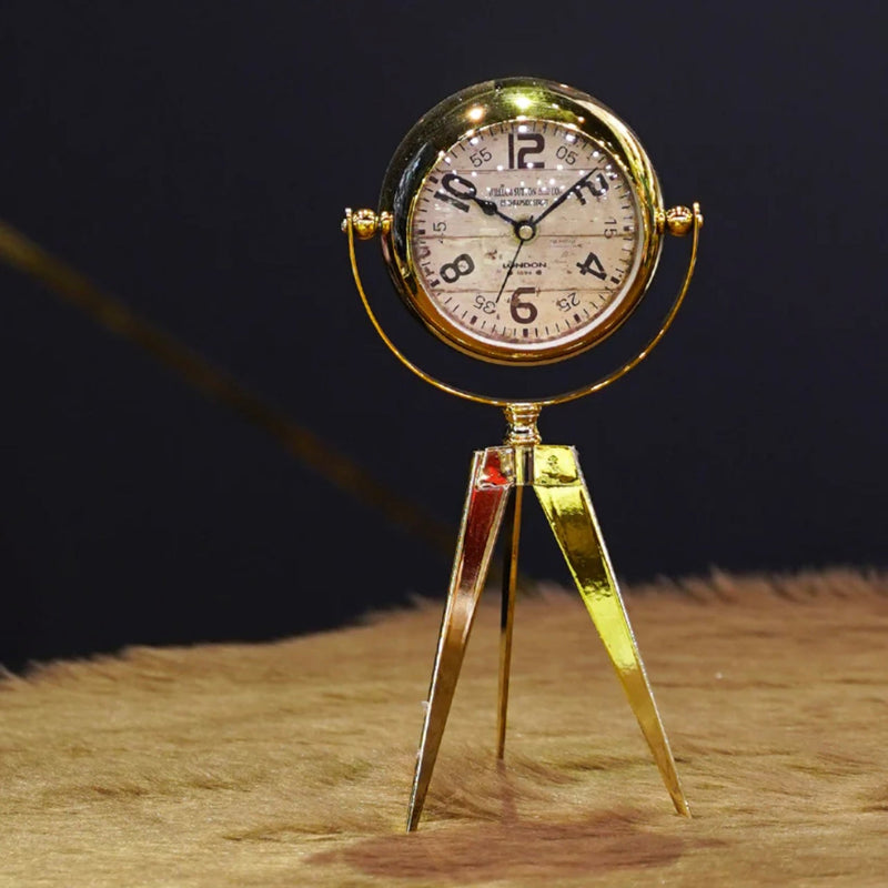 Retro Tripod Timepiece